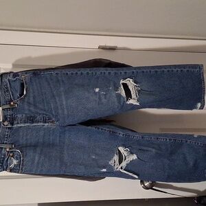 Levi’s ribcage straight ankle jeans distressed button fly Sz. 32